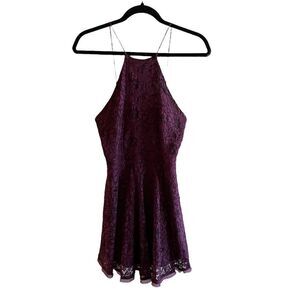 Kimchi Blue ~ magenta lace dress ~ size Small ~ like new condition